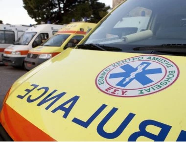 Κρήτη: Εθελοντές μετέφεραν 58χρονη στο νοσοκομείο- Βρέθηκε πεσμένη στο δρόμο